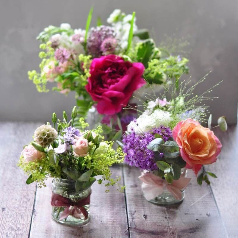 How perfect is this trio of jam jars. These are suoer simple to make, just follow our flower tutorial over on our blog www.greenparlour.com/diy-inspiration/jam-jar-flower-tutorial